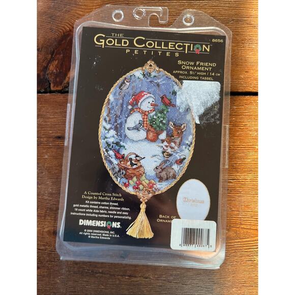 Dimensions Gold Petites Snow Friend Ornament Cross Stitch Kit 8656 Snowman 2000 - Picture 1 of 10